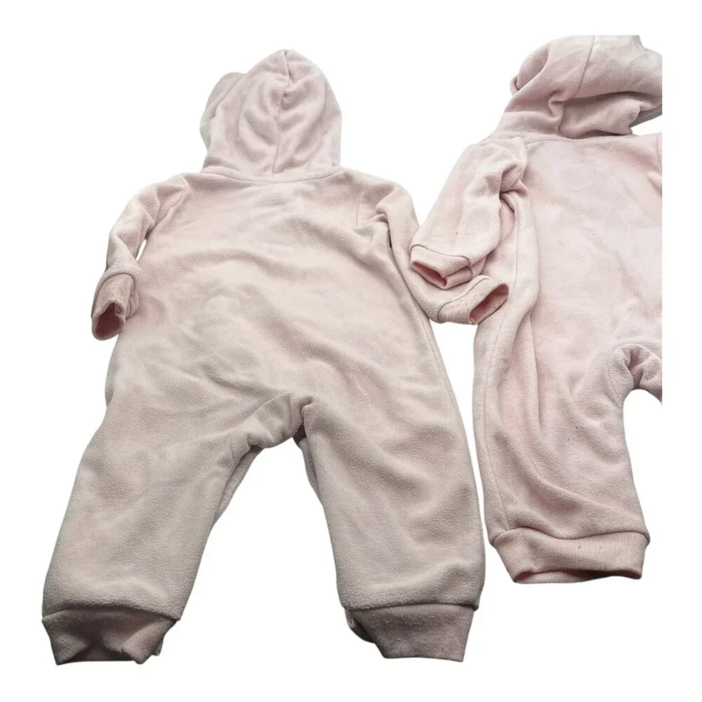Lot Of 2 Carter’s Baby Hooded Fleece One‎ Piece 6-9M Heart Pink Floral Pocket
